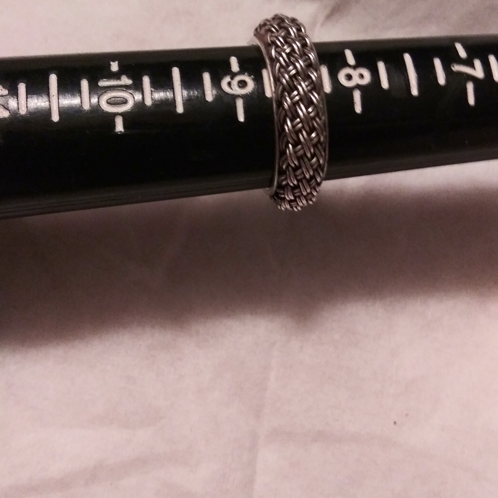 Beautiful Sterling silver ring size 8.5